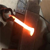 Paku kereta api untuk jalur yang aman